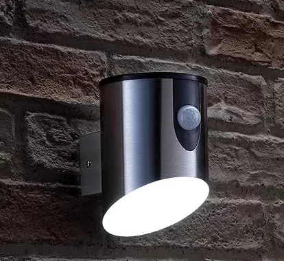 Battery Operated Outdoor lights